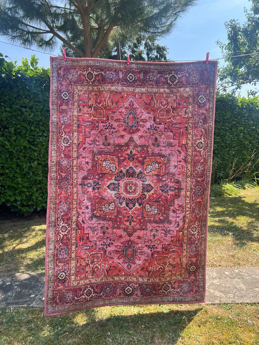 Georgia Oriental Rose / Rouge